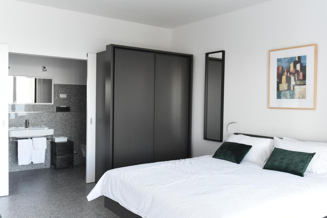 Buric House - M Suite - 95M2 And 54 M2 Terrace روفينج المظهر الخارجي الصورة